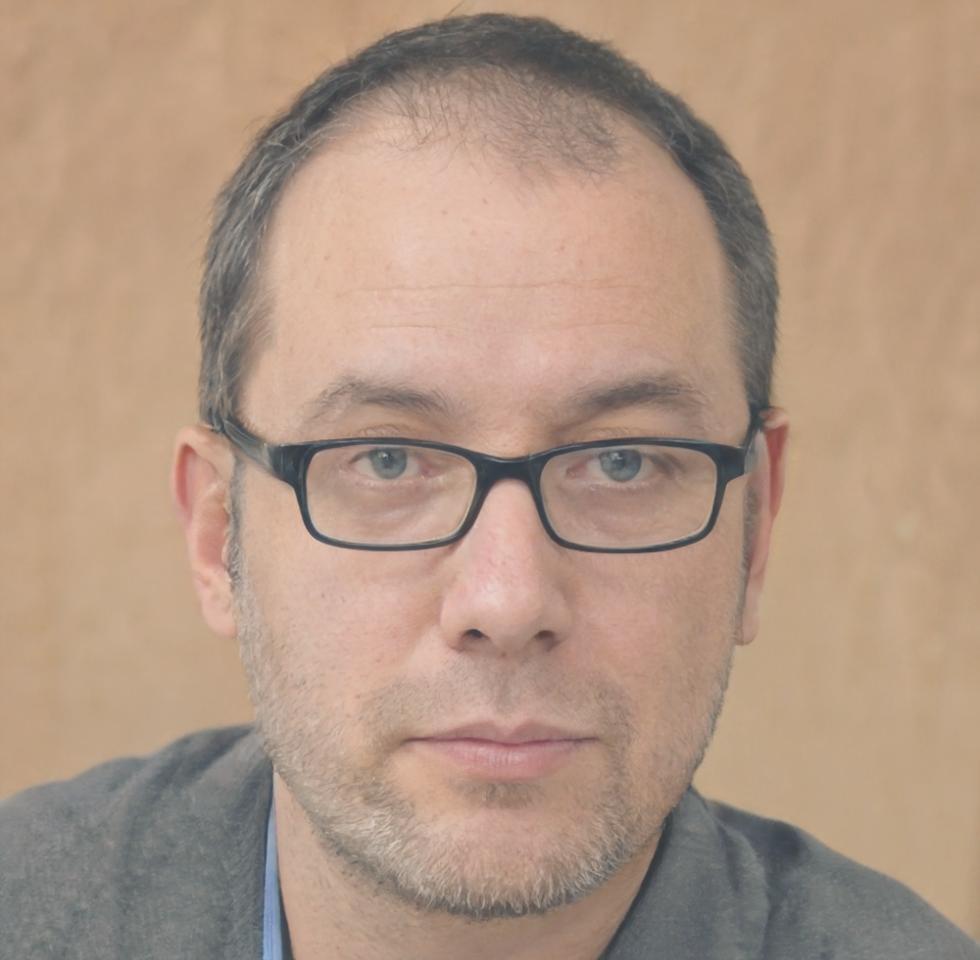 Teammitglied von syreliontra im Beratungsgespräch